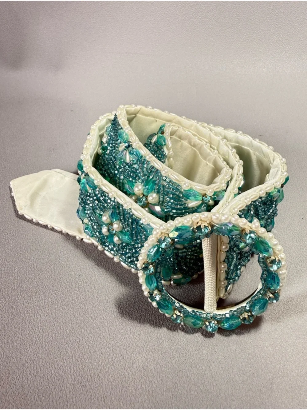 HARIELA'S Vintage Turquoise Floral Beaded Circle Buckle Statement Belt